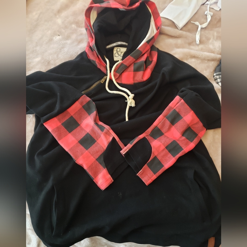 Buffalo Plaid Ampersand Ave Red Black Buffalo Check Sweatshirt Holiday